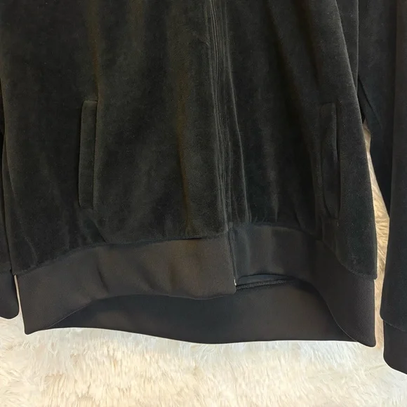 Juicy Couture Velvet Zip-Up Hoodie – Size XL Y2K | Rare | Velour | Rhinestones👑 - Picture 6 of 17
